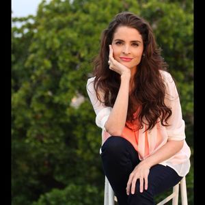 Meet your Posher, Daniela